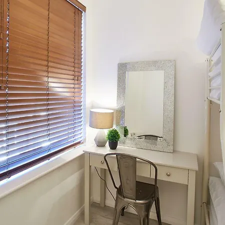Host & - Pearl Apartament *